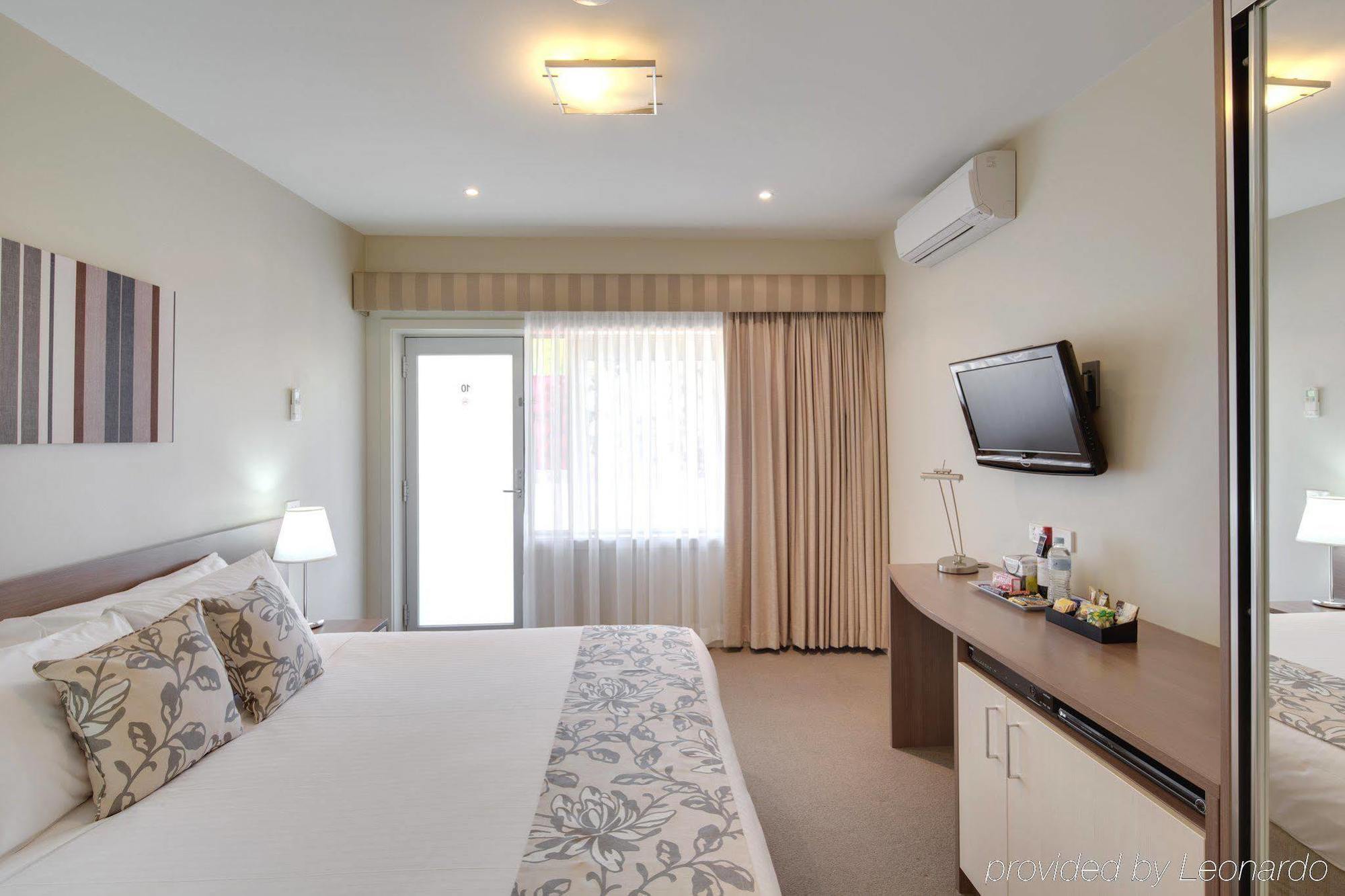 Drouin Motel Esterno foto